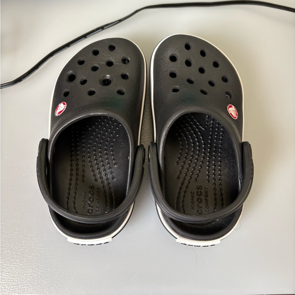 Toddler crocs